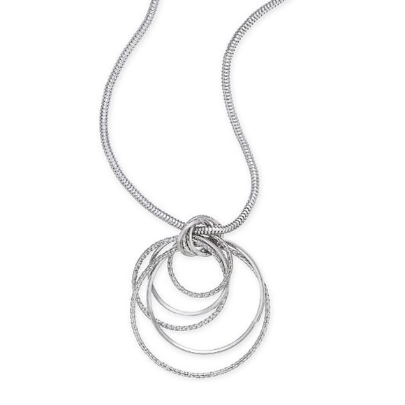 Silver pendant necklace - Picture 2 of 2